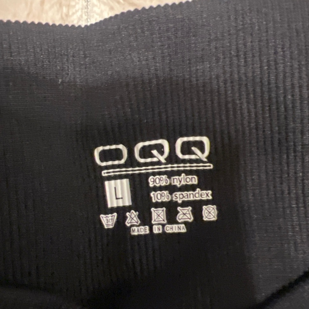 🖤 OQQ Ribbed Seamless Mini Skirt - Picture 2 of 4